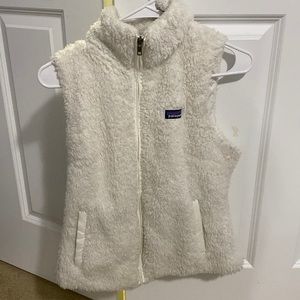 Fleece cream color Patagonia vest